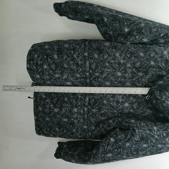 Vintage Tyrolia Skiwear Insulated Reversible Black Full Zip Jacket Size 6 - Picture 10 of 13